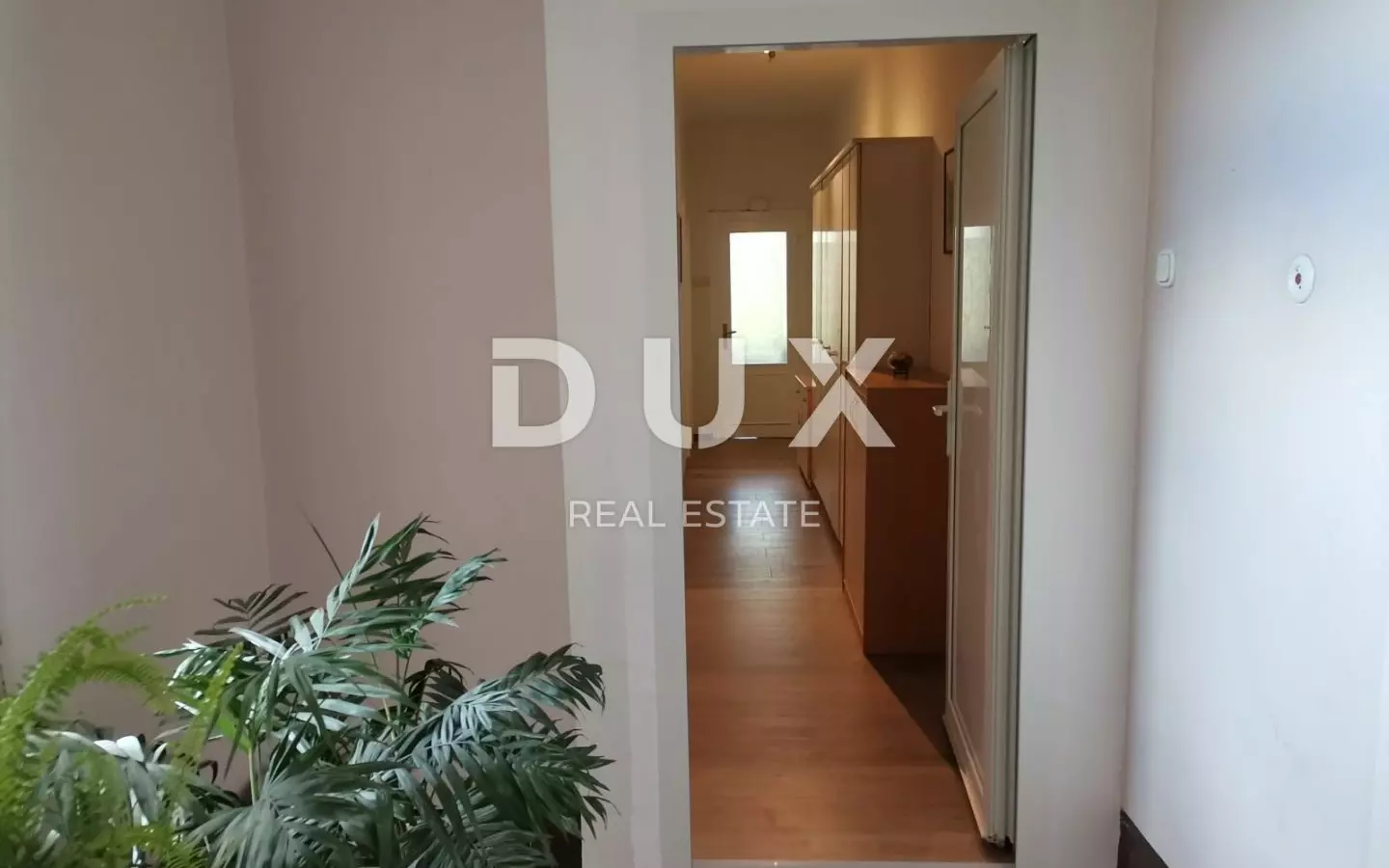 2-bedroom Apartment In Belveder, Croatia (66 M²)