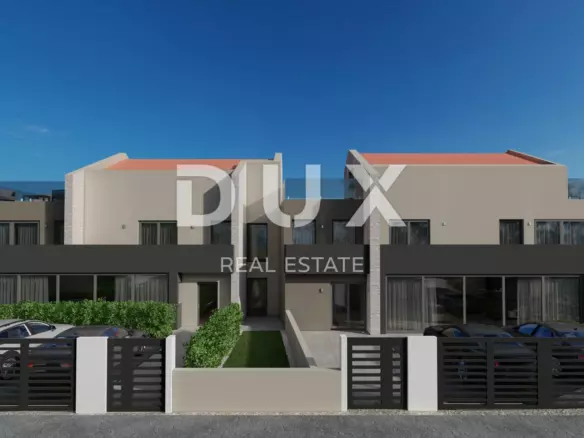 3-bedroom Villa In Poreč, Croatia (215 M²)