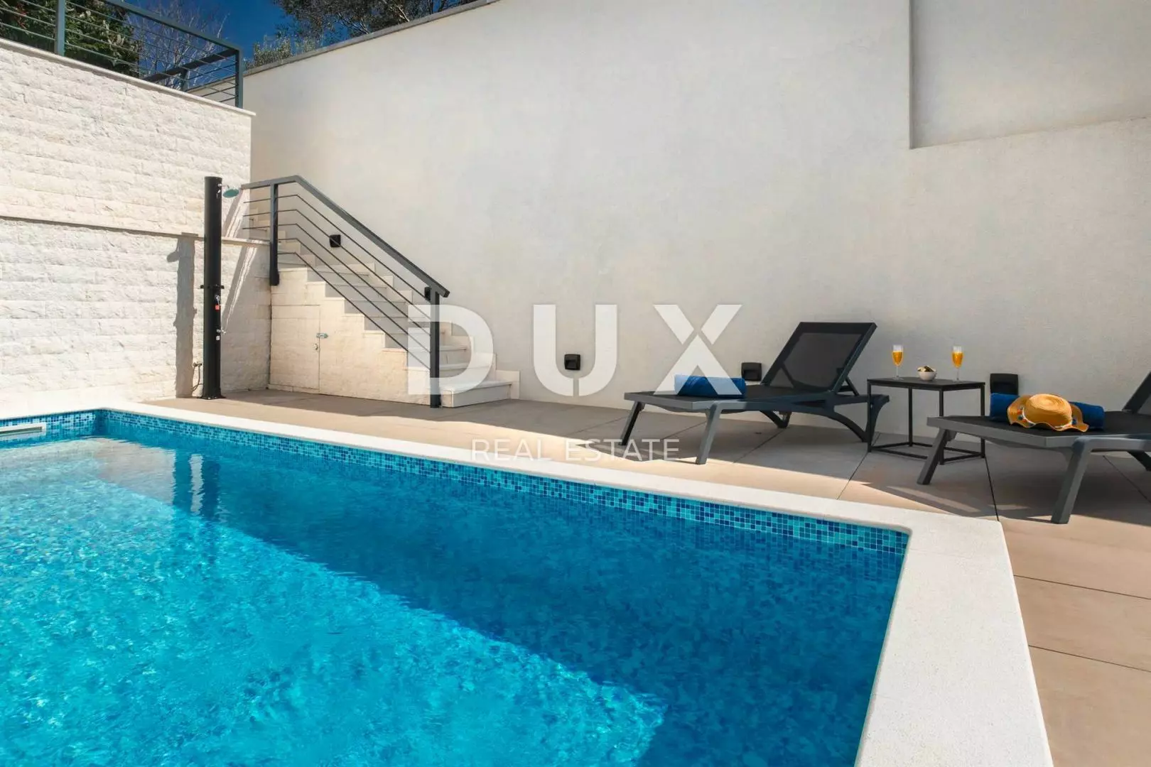 3-bedroom Apartment In Krk, Croatia (118 M²)