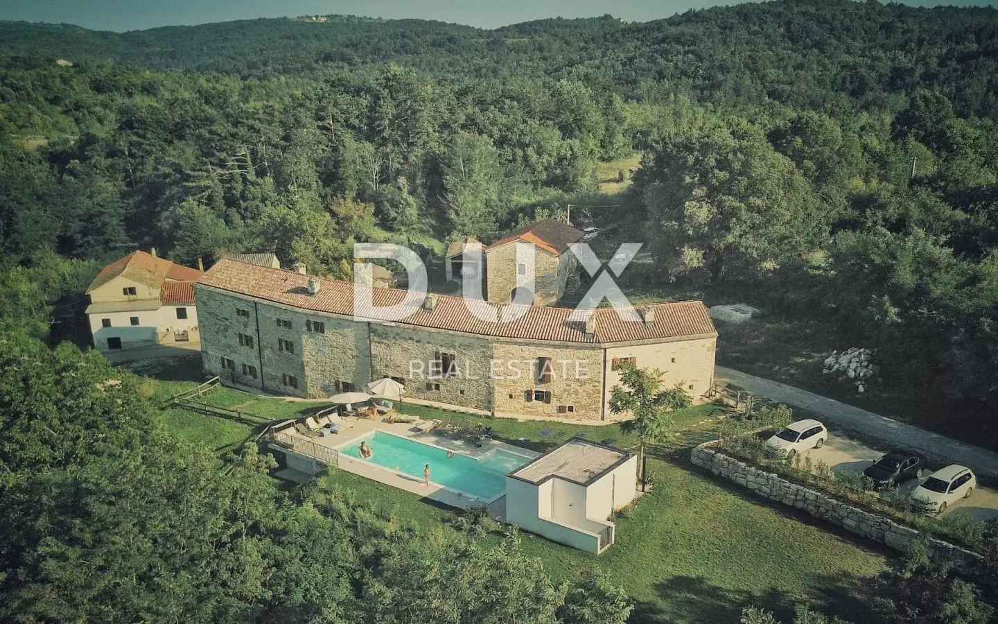 14-bedroom Detached House In Grožnjan, Croatia (409 M²)