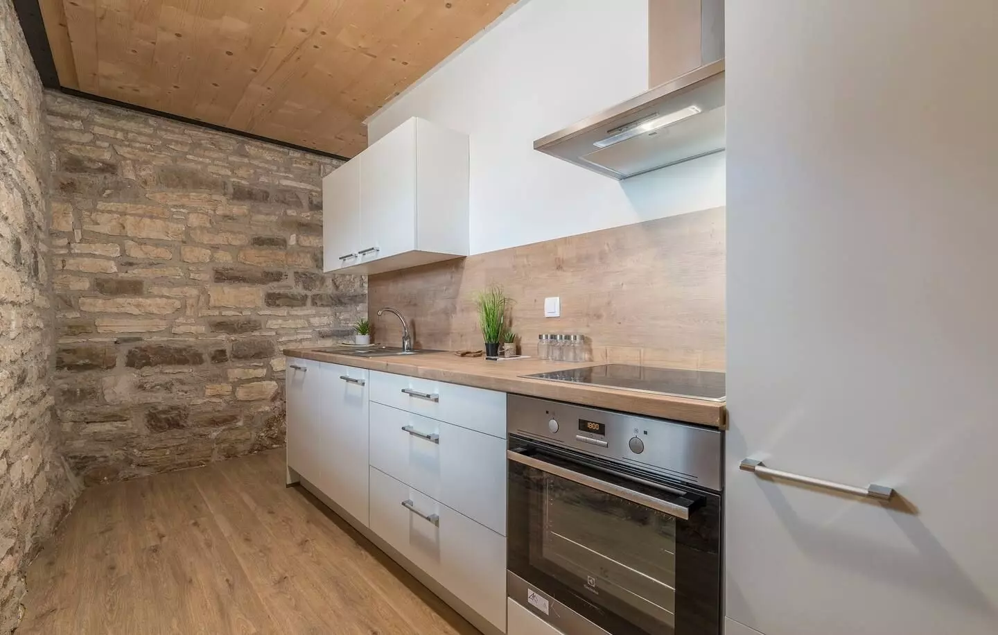 14-bedroom Detached House In Grožnjan, Croatia (409 M²)