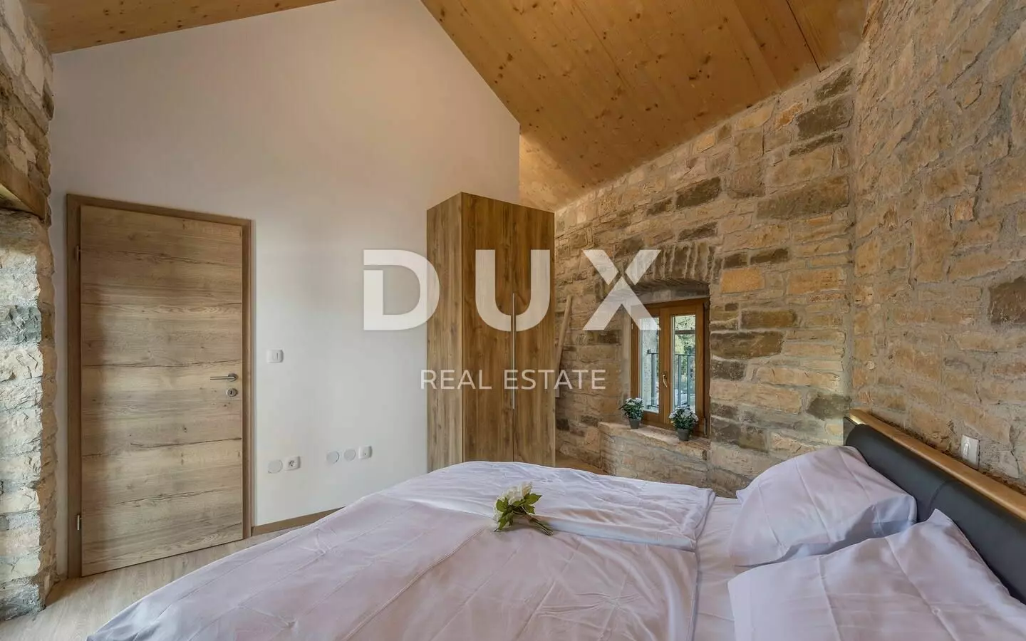 14-bedroom Detached House In Grožnjan, Croatia (409 M²)