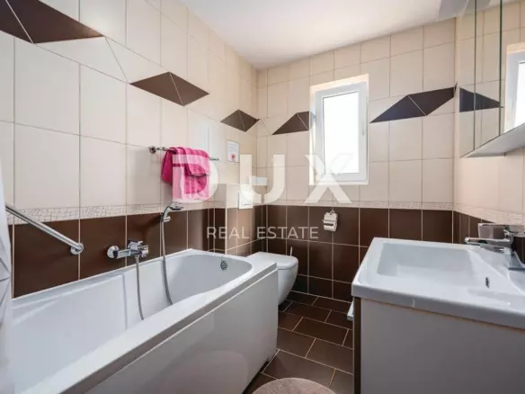 3-bedroom Detached House In Lovrečica, Croatia (197 M²)