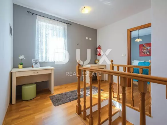 3-bedroom Detached House In Lovrečica, Croatia (197 M²)