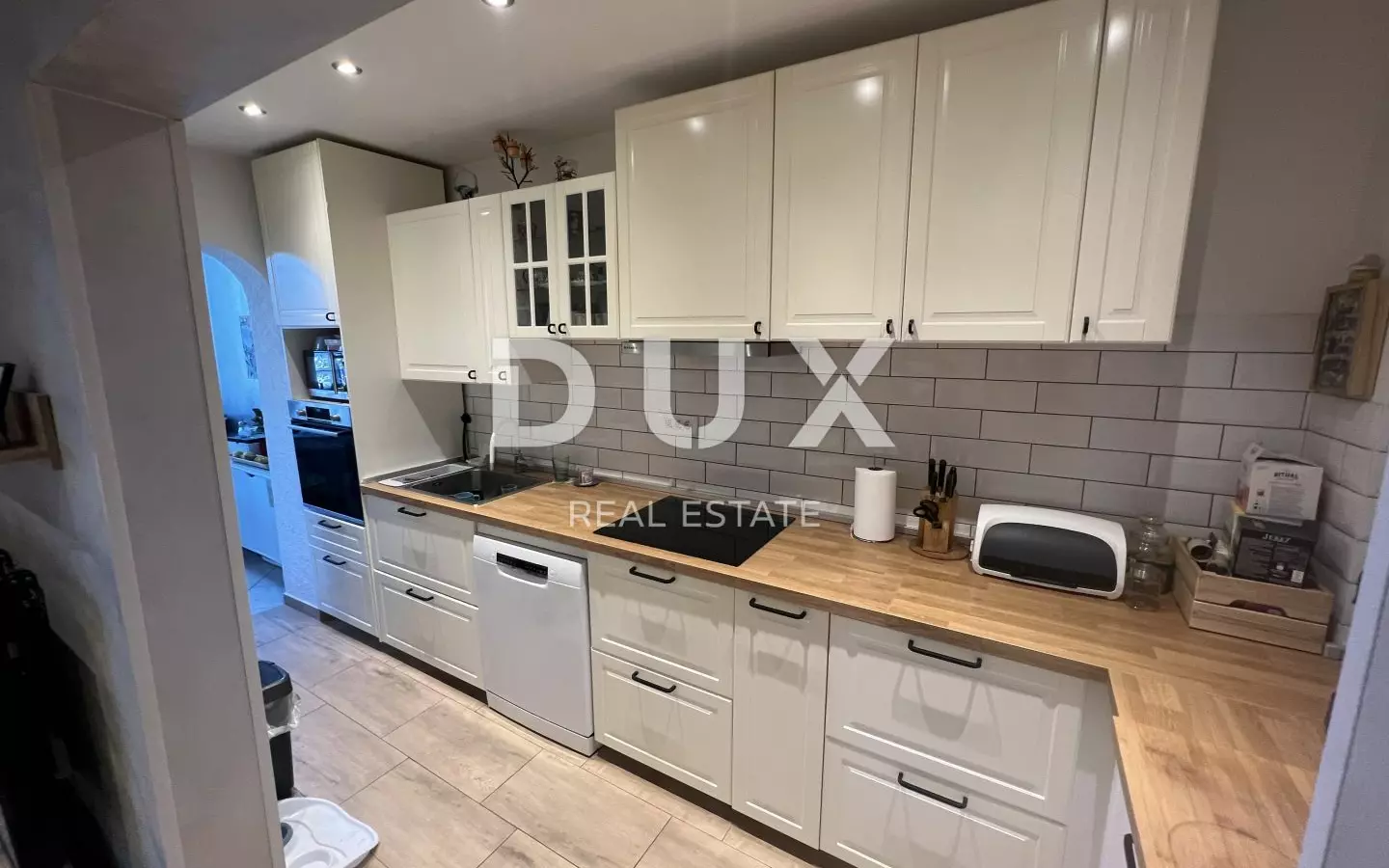 3-bedroom Apartment In Zamet, Croatia (88 M²)