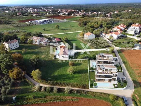 4-bedroom Villa In Poreč, Croatia (233 M²)