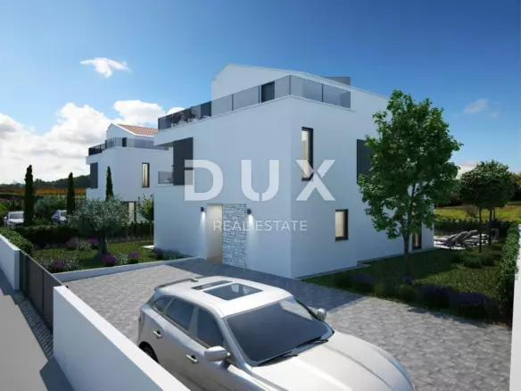 4-bedroom Villa In Poreč, Croatia (233 M²)