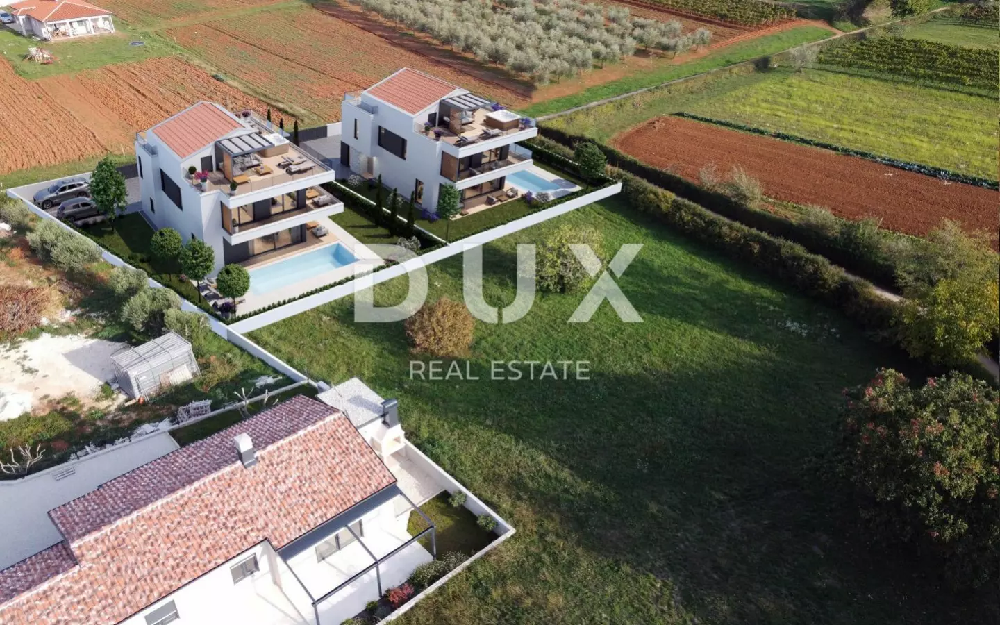 4-bedroom Villa In Poreč, Croatia (233 M²)