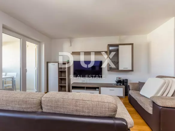3-bedroom Apartment In Kremenići, Croatia (100 M²)