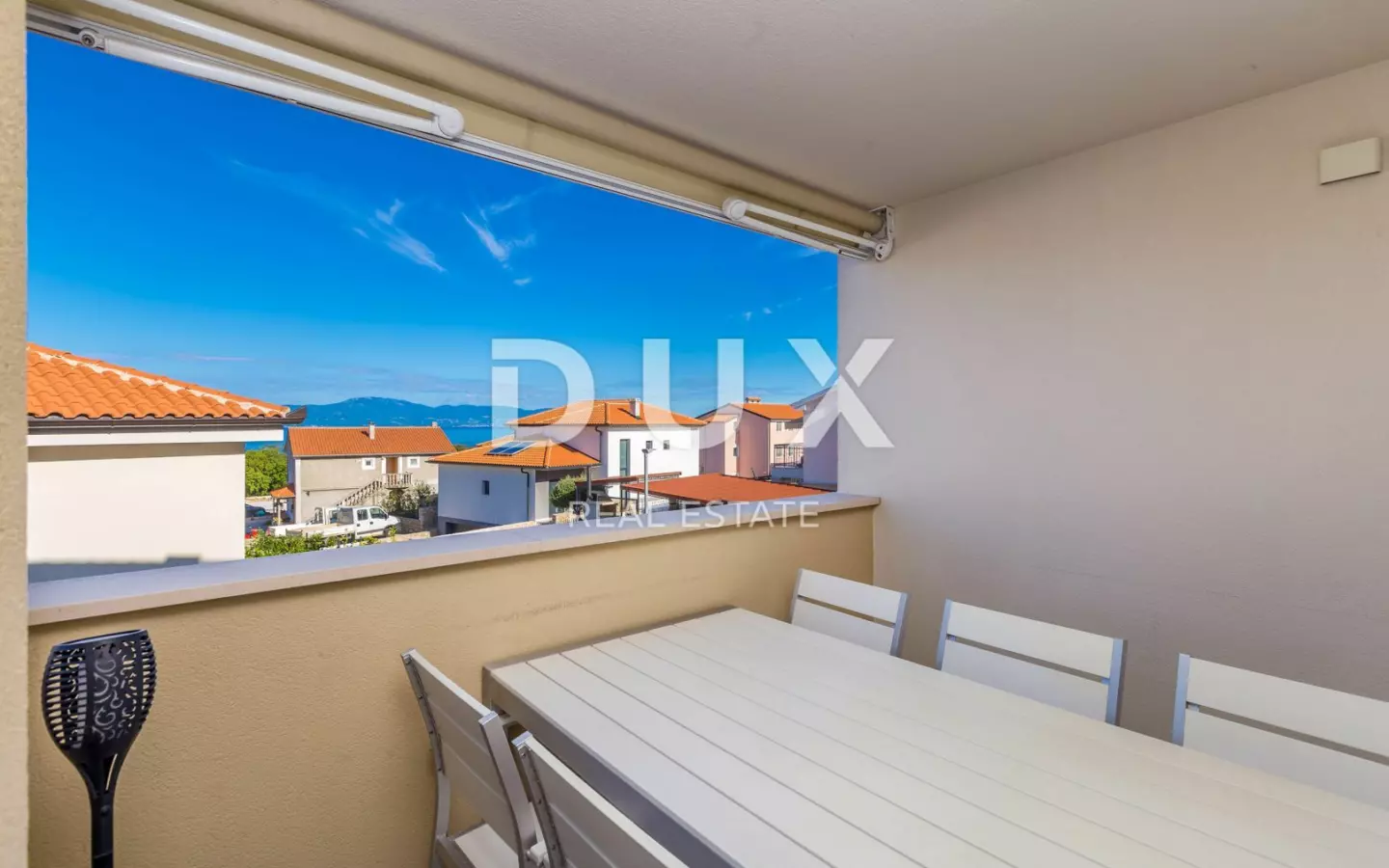 3-bedroom Apartment In Kremenići, Croatia (100 M²)
