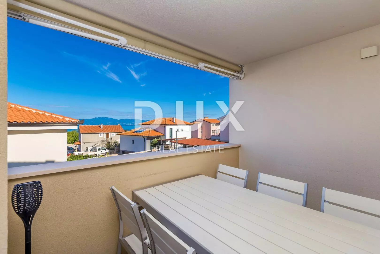 3-bedroom Apartment In Kremenići, Croatia (100 M²)