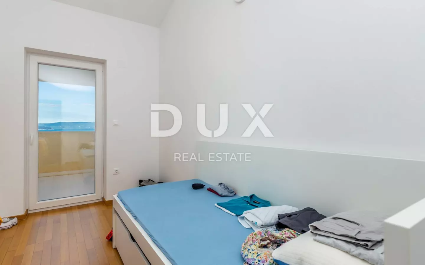 3-bedroom Apartment In Kremenići, Croatia (100 M²)