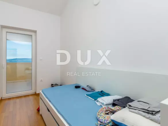 3-bedroom Apartment In Kremenići, Croatia (100 M²)