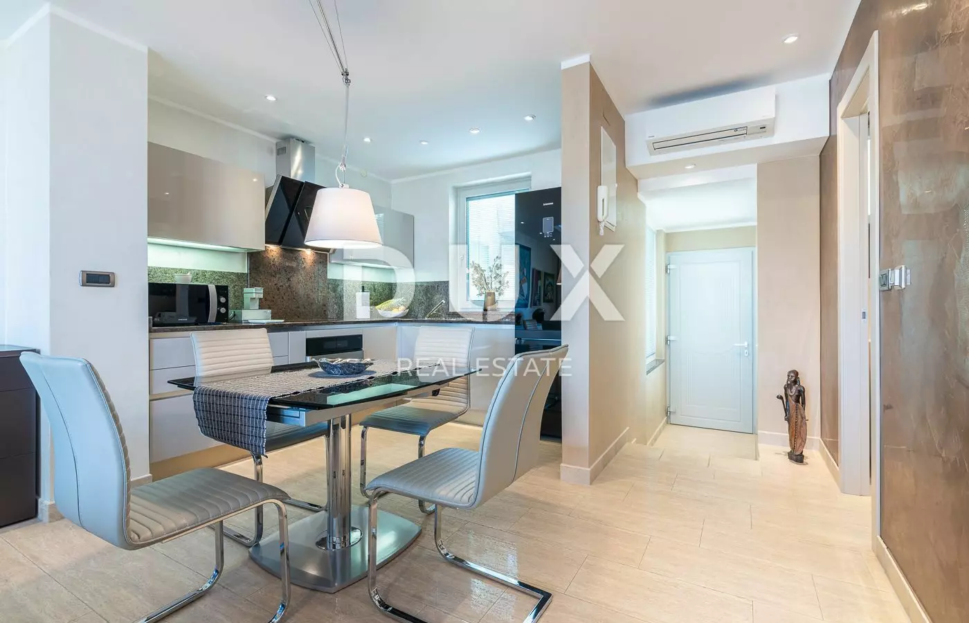 3-bedroom Apartment In Vrbnik, Croatia (106 M²)