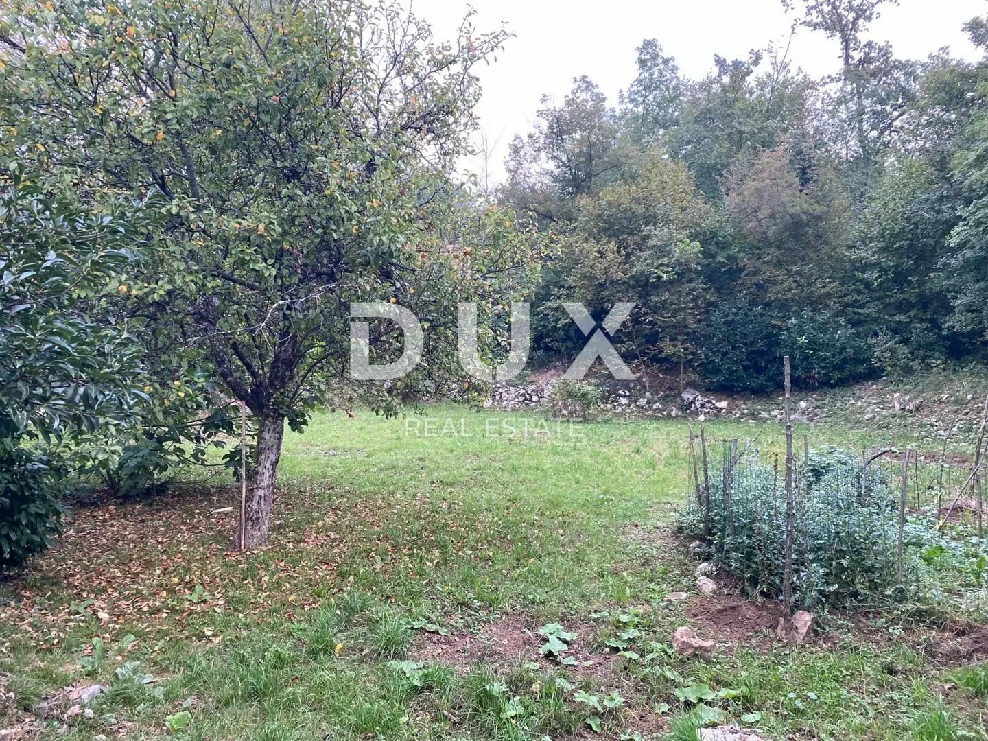 Land In Jušići, Croatia (3.095 M²)