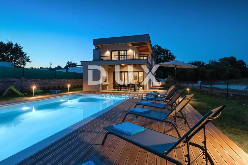 5-bedroom Villa In Štokovci, Croatia (272 M²)