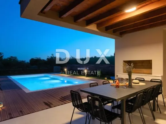 5-bedroom Villa In Štokovci, Croatia (272 M²)