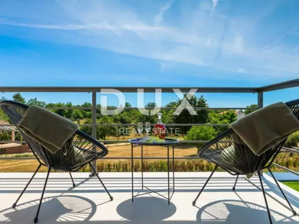 5-bedroom Villa In Štokovci, Croatia (272 M²)
