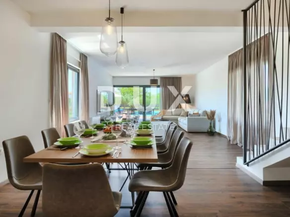 5-bedroom Villa In Štokovci, Croatia (272 M²)