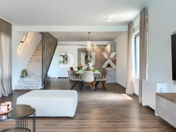 5-bedroom Villa In Štokovci, Croatia (272 M²)