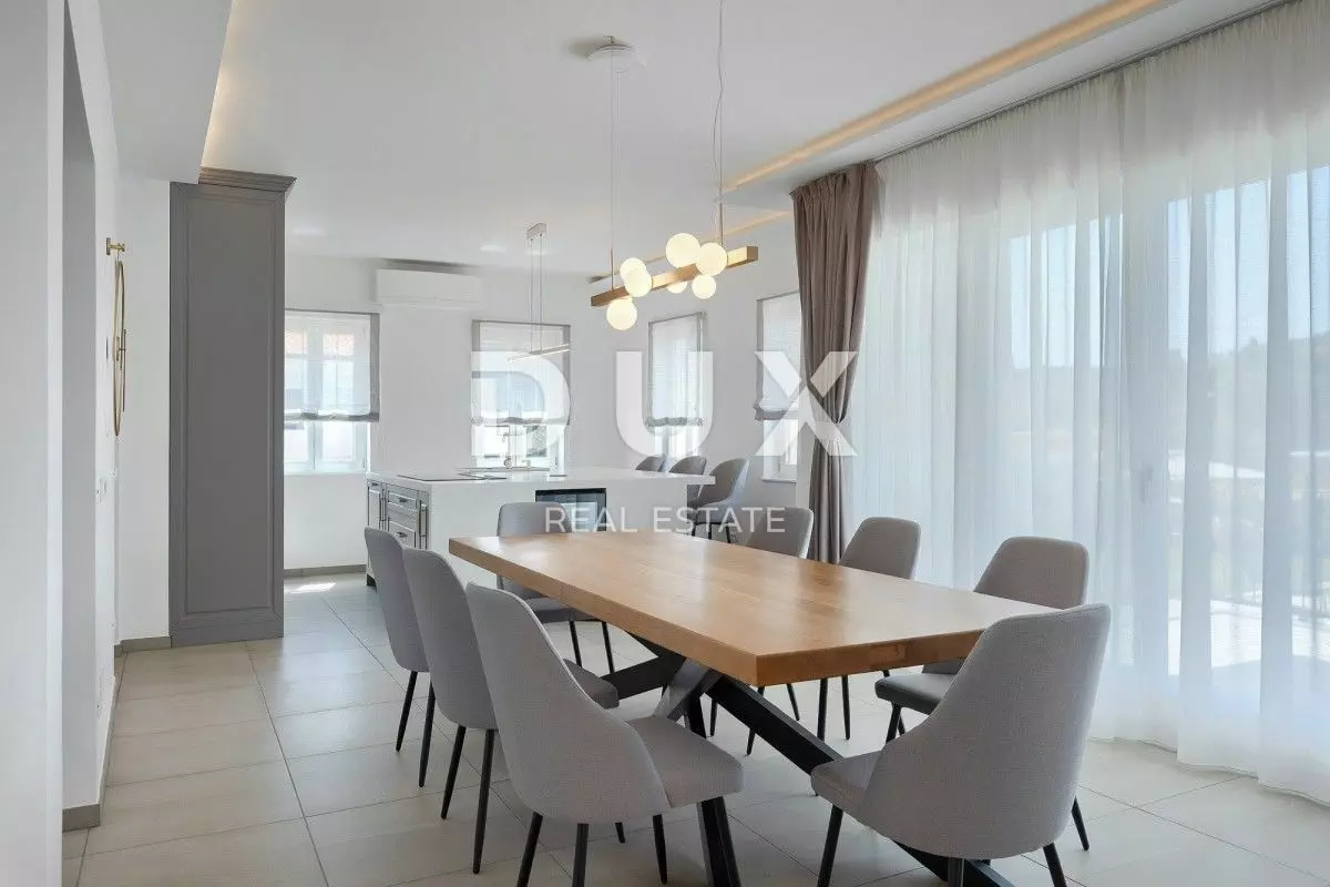 4-bedroom Villa In Rovinj, Croatia (438 M²)