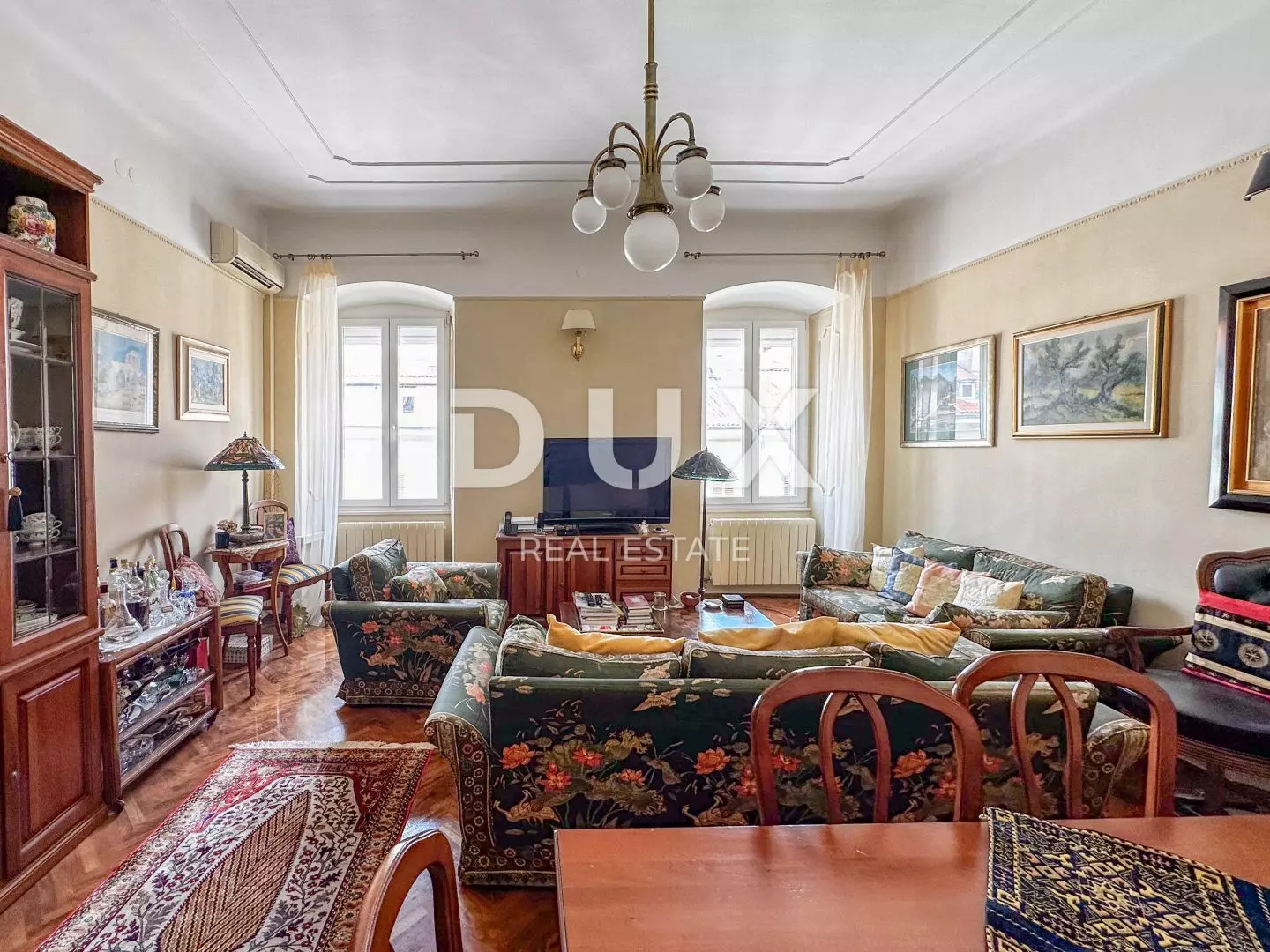 5-bedroom Apartment In Centar, Croatia (144 M²)