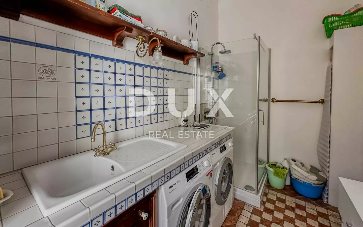 5-bedroom Apartment In Centar, Croatia (144 M²)