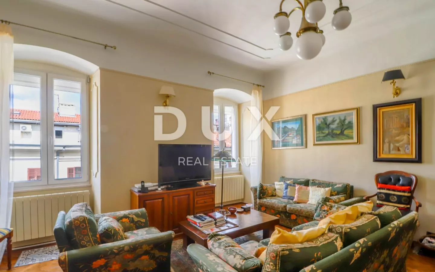 5-bedroom Apartment In Centar, Croatia (144 M²)