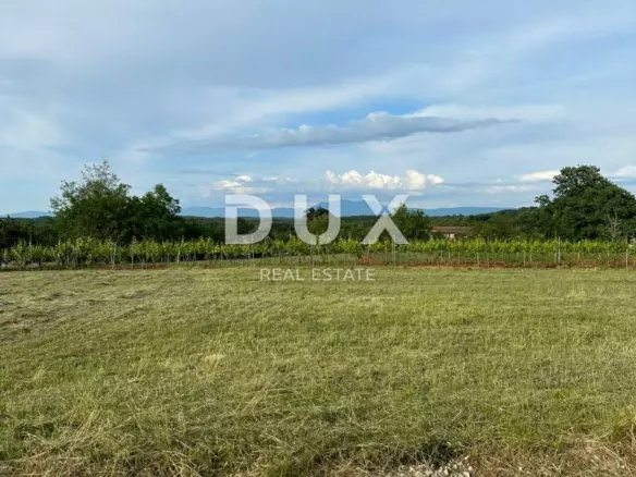 Land In Žminj, Croatia (757 M²)
