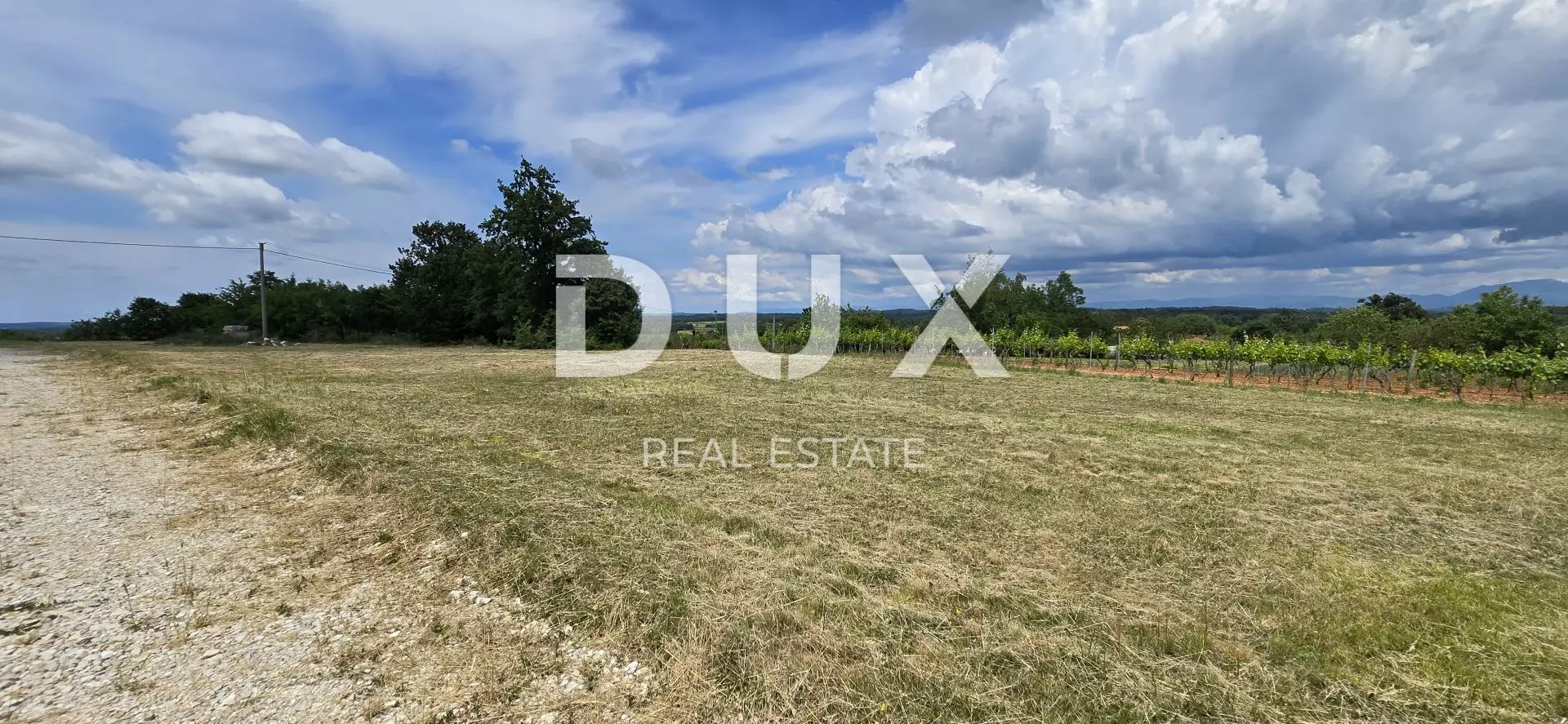 Land In Žminj, Croatia (757 M²)