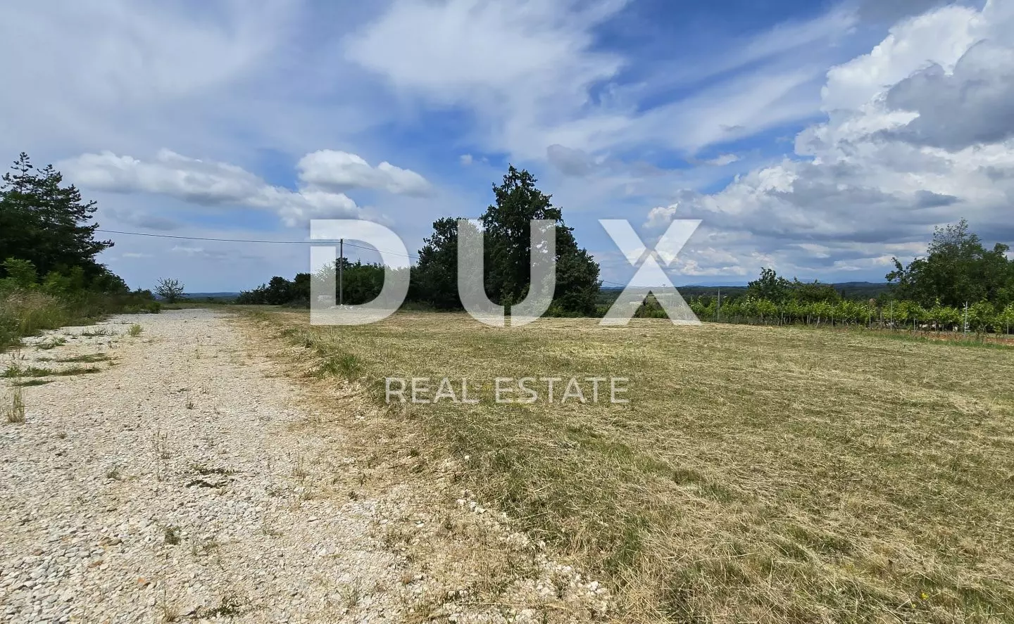 Land In Žminj, Croatia (757 M²)