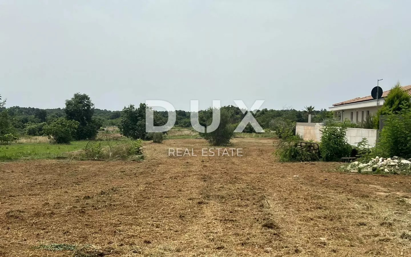 Land In Marčana, Croatia (876 M²)