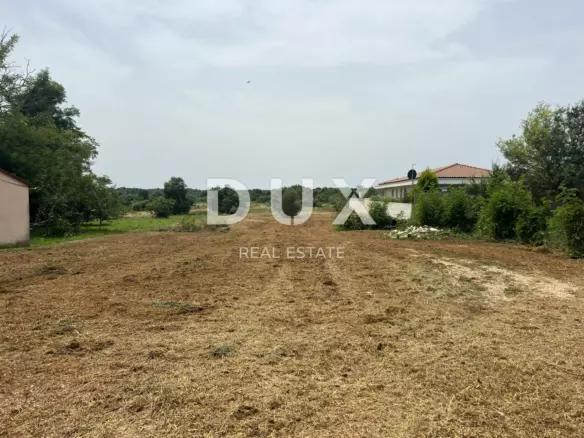 Land In Marčana, Croatia (876 M²)