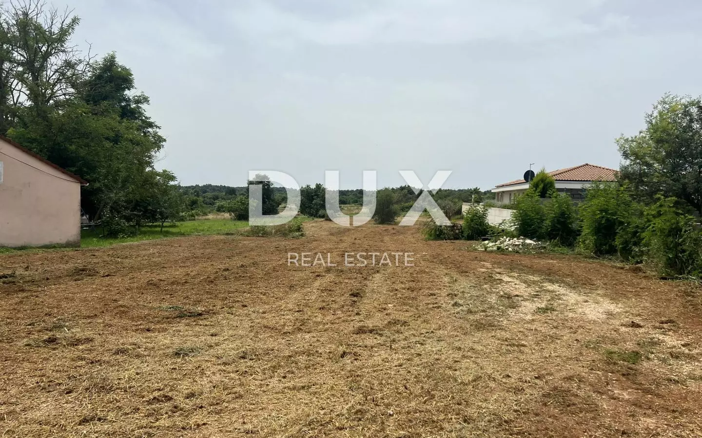 Land In Marčana, Croatia (876 M²)