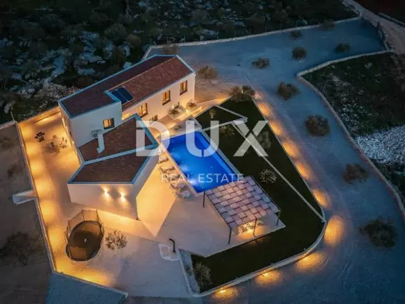 5-bedroom Villa In Bilin Dolac, Croatia (310 M²)