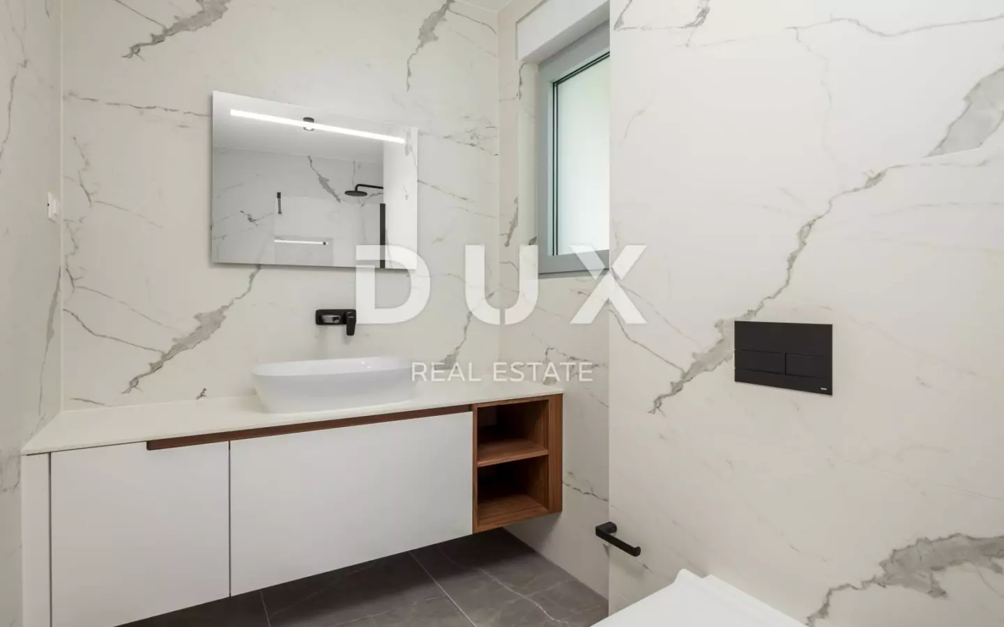 2-bedroom Apartment In Opatija – Centar, Croatia (105 M²)