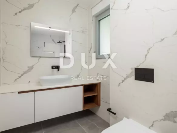 2-bedroom Apartment In Opatija – Centar, Croatia (105 M²)