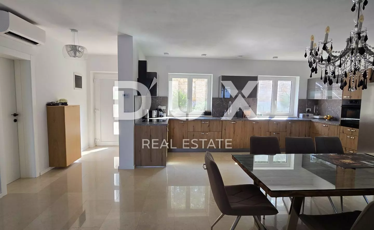 4-bedroom Villa In Rovinj, Croatia (236 M²)