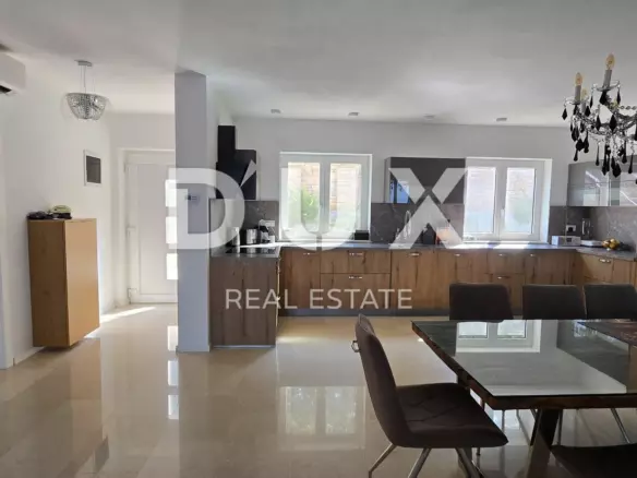 4-bedroom Villa In Rovinj, Croatia (236 M²)