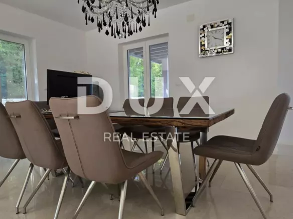 4-bedroom Villa In Rovinj, Croatia (236 M²)