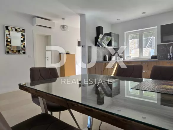 4-bedroom Villa In Rovinj, Croatia (236 M²)