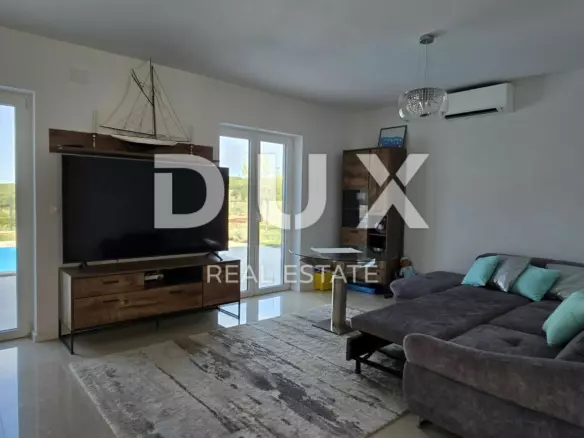 4-bedroom Villa In Rovinj, Croatia (236 M²)