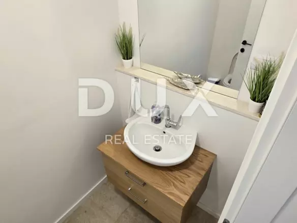 4-bedroom Villa In Rovinj, Croatia (236 M²)