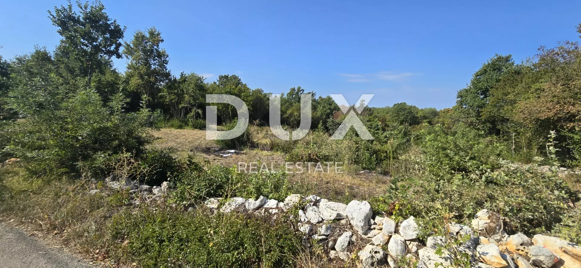 1725452187_20240904_104215-0ed81a Land In Svetvinčenat, Croatia (1.339 M²)