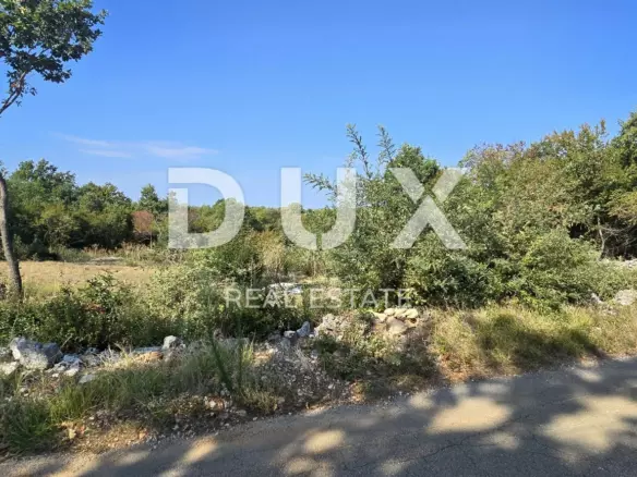 Land In Svetvinčenat, Croatia (1.339 M²)
