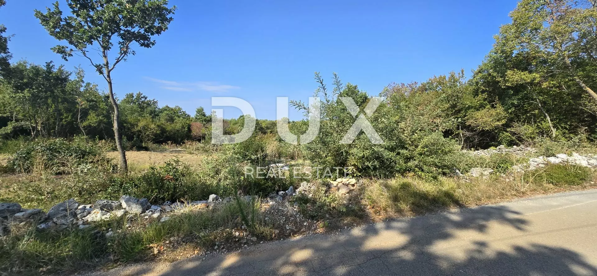 1725452196_20240904_104227-78bf52 Land In Svetvinčenat, Croatia (1.339 M²)