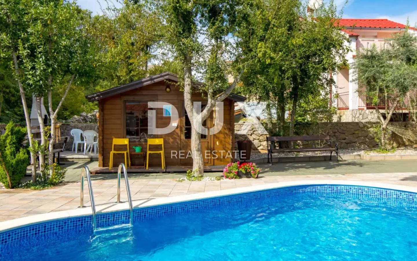 8-bedroom Villa In Kornić, Croatia (250 M²)