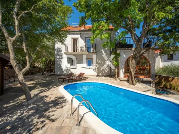 8-bedroom Villa In Kornić, Croatia (250 M²)