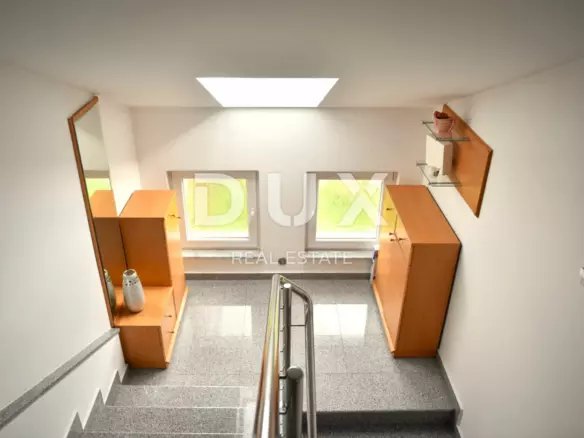 4-bedroom Apartment In Drenova, Croatia (186 M²)