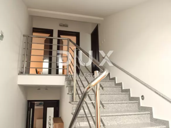 4-bedroom Apartment In Drenova, Croatia (186 M²)